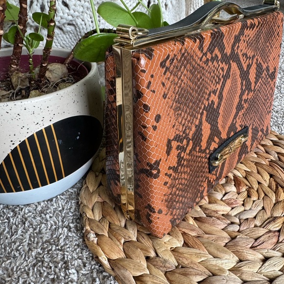 VERSACE 1969 Brown Snakeskin Pattern Bag - Picture 3 of 9